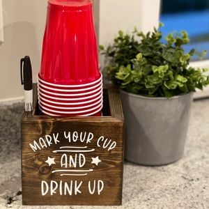 🎁 Solo Cup & Sharpie Holder 🎁